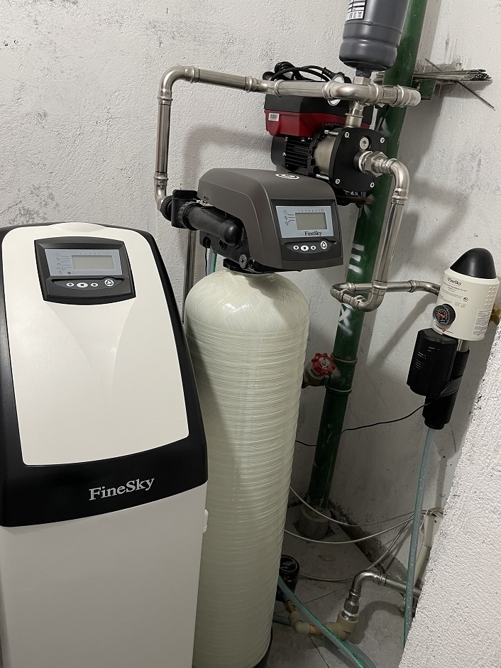 深圳合泰御景翠峰小區 安裝法茲前置過濾器+中央凈水機+軟水機(圖3) 法茲前置過濾器+中央凈水機+軟水機