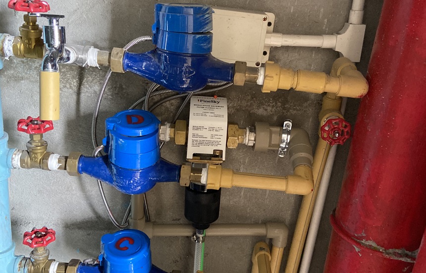 杭州西湖區客戶安裝前置過濾器+超濾凈水器+直飲機案例(圖1) 333 (1).jpg